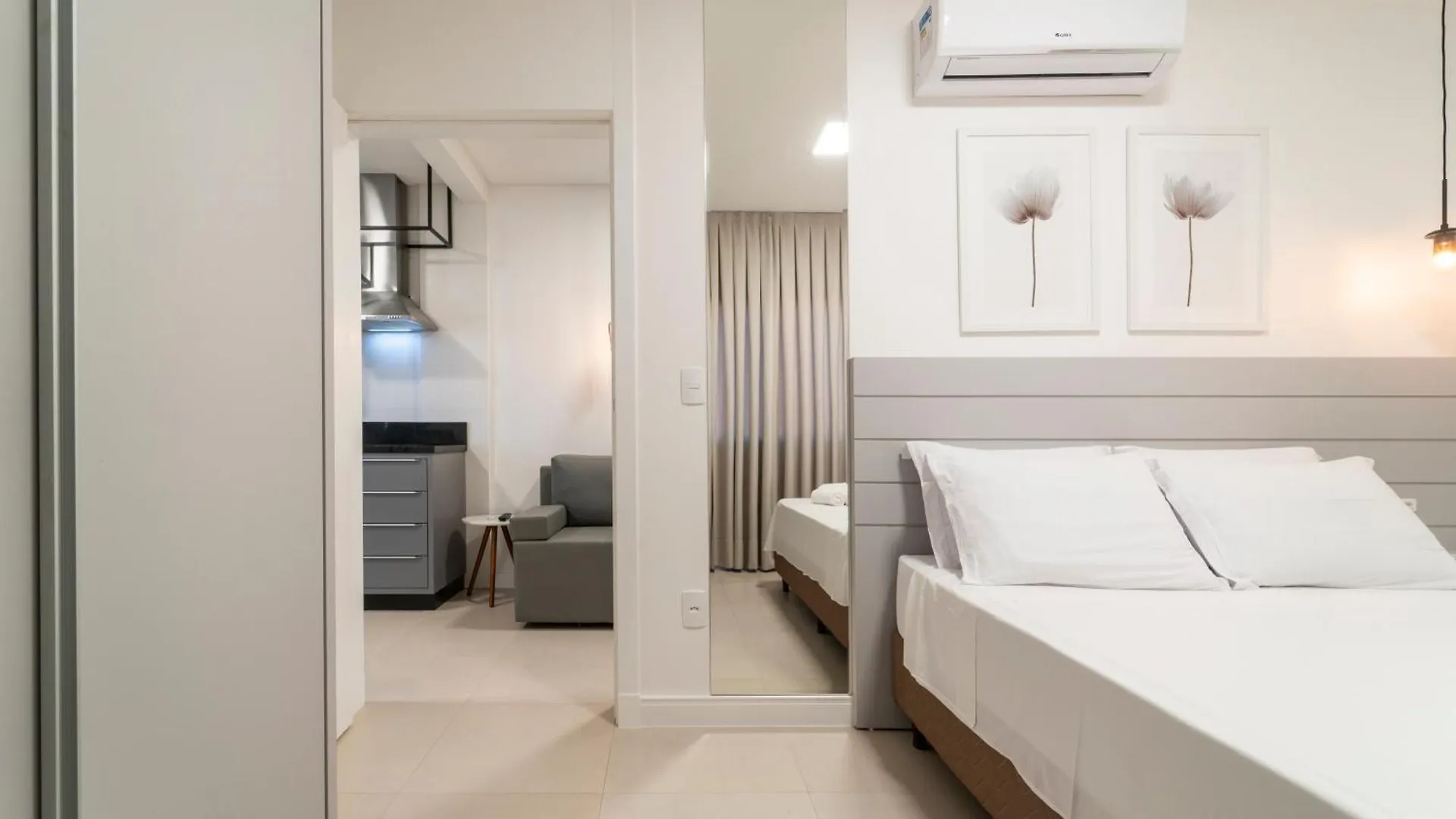 Hy Apart Hotel Bombinhas
