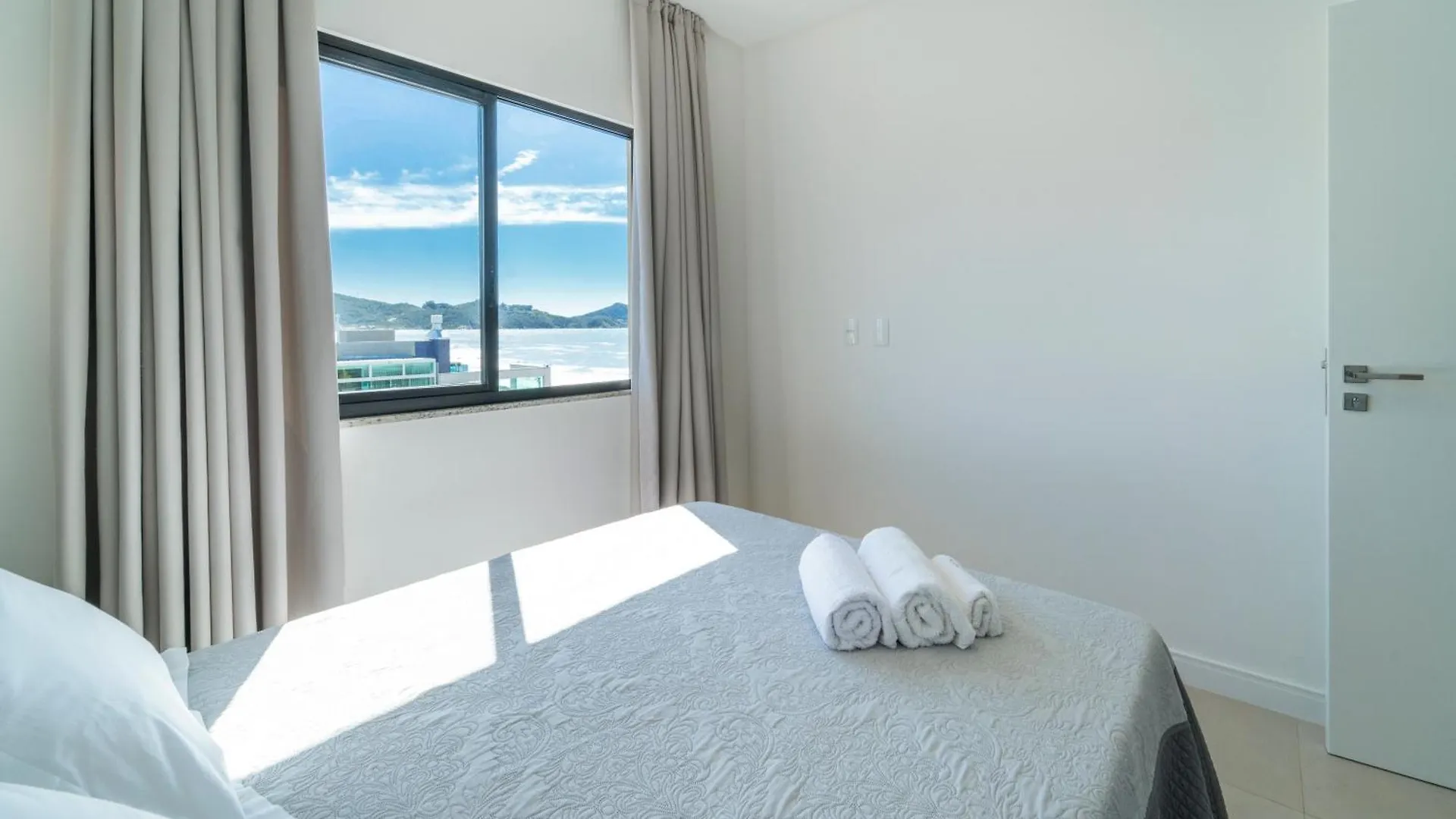 Hy Apart Hotel Bombinhas